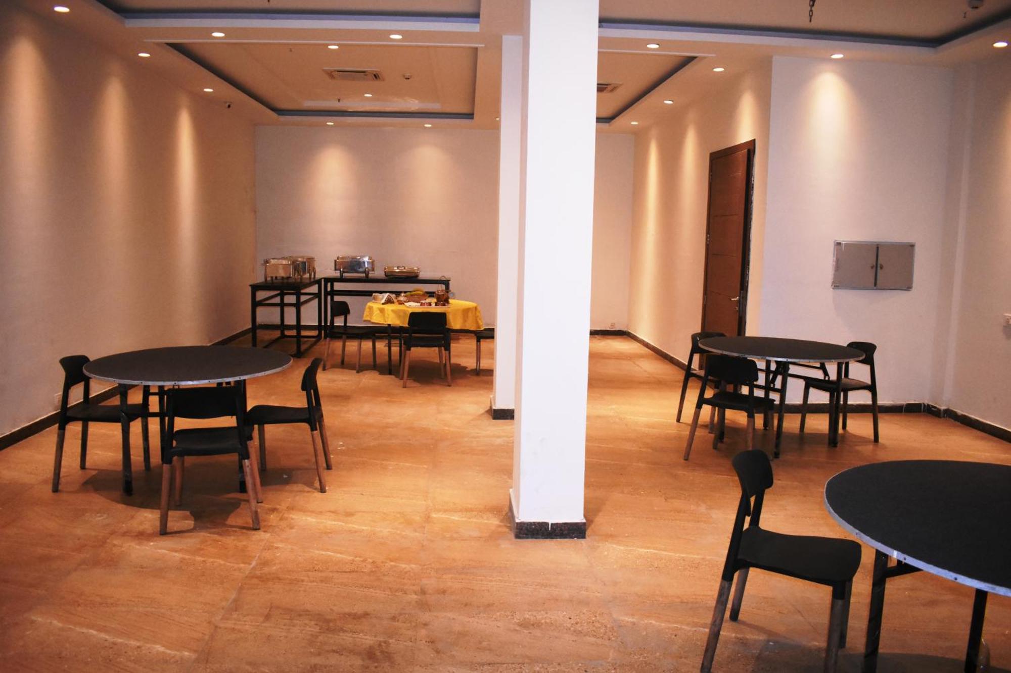 Lemonwood Suites By F9 Hotels - Trivoli Garden Chhatarpur Нью-Дели Экстерьер фото